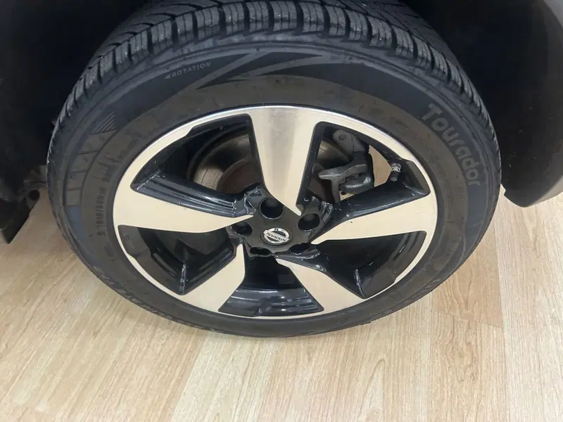 Nissan Qashqai usata a Bari (9)