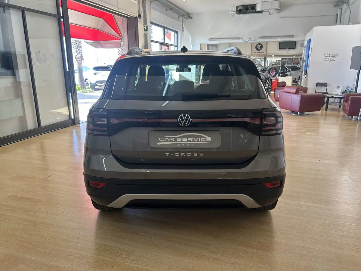 Volkswagen T-Cross usata a Bari (6)