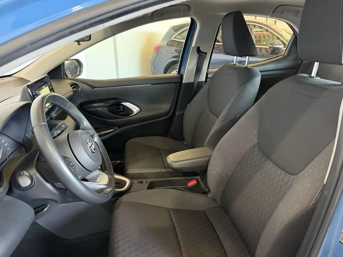 Toyota Yaris usata a Monza e Brianza (12)