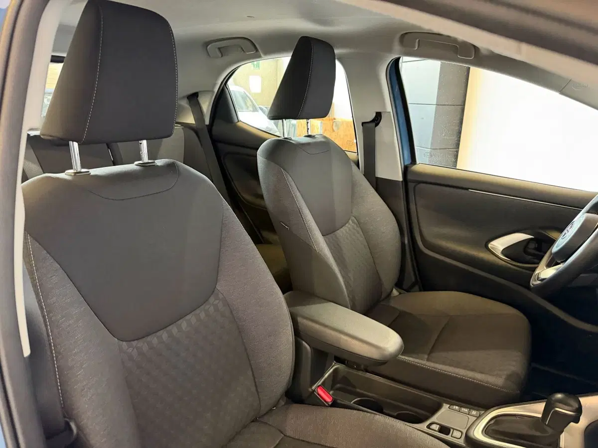 Toyota Yaris usata a Monza e Brianza (15)