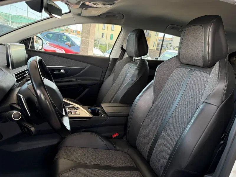 Peugeot 3008 usata a Brescia (10)