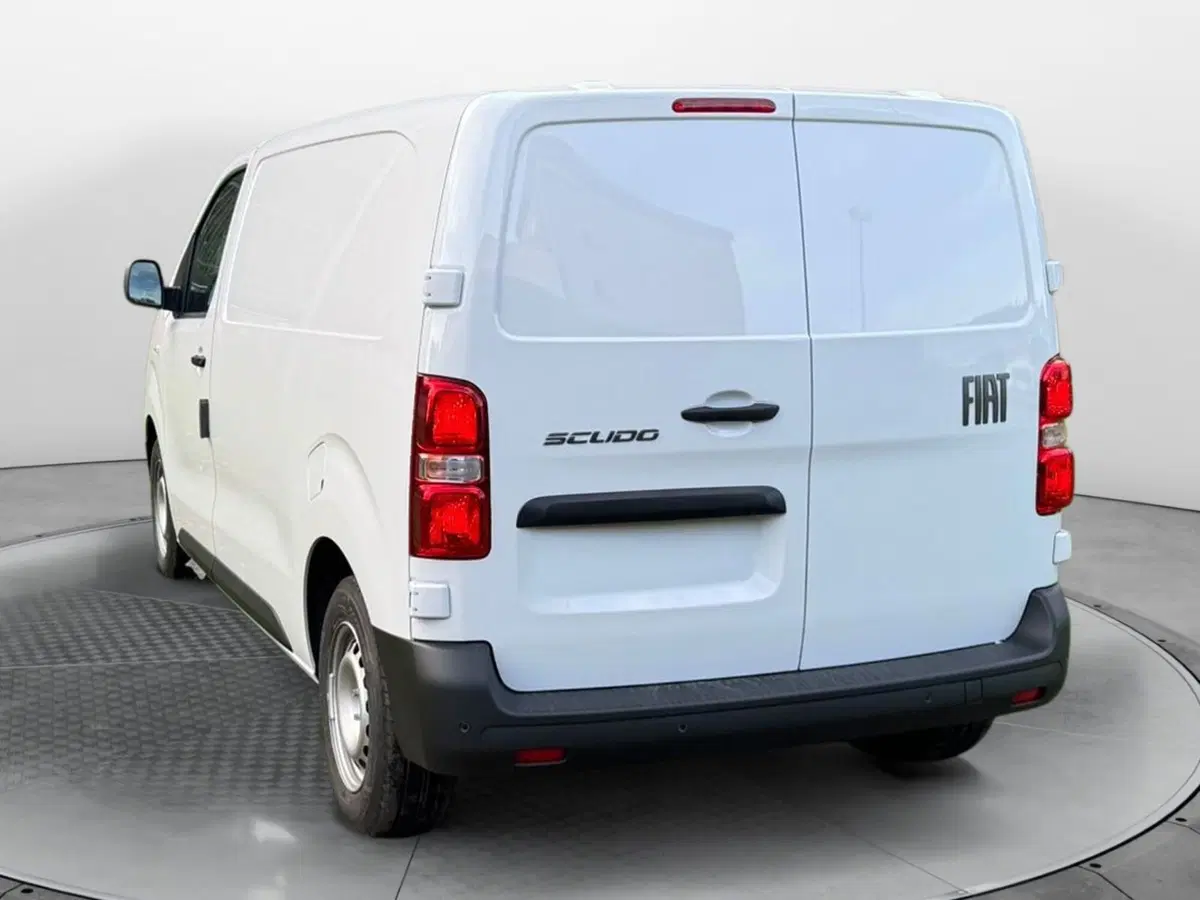 Fiat Scudo Furgone nuova a Salerno (3)