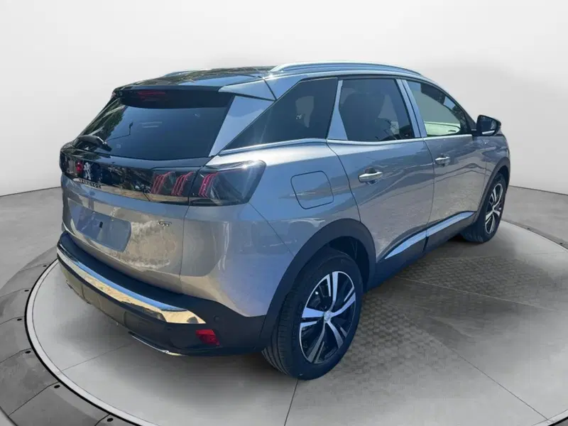 Peugeot 3008 nuova a Salerno (3)