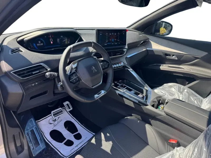 Peugeot 3008 nuova a Salerno (6)