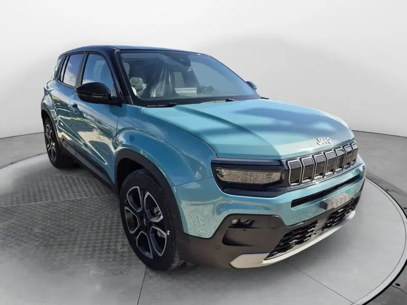 Jeep Avenger nuova a Salerno