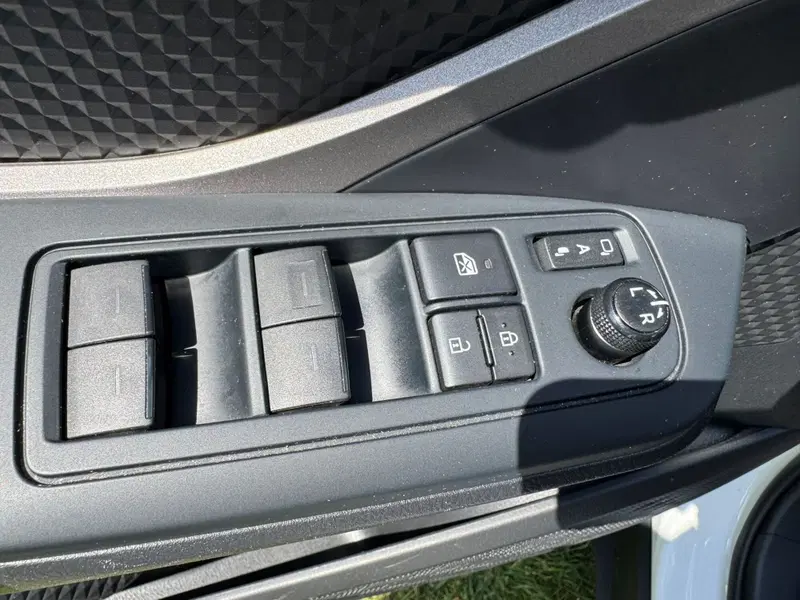 Toyota Toyota C-HR usata a Salerno (19)