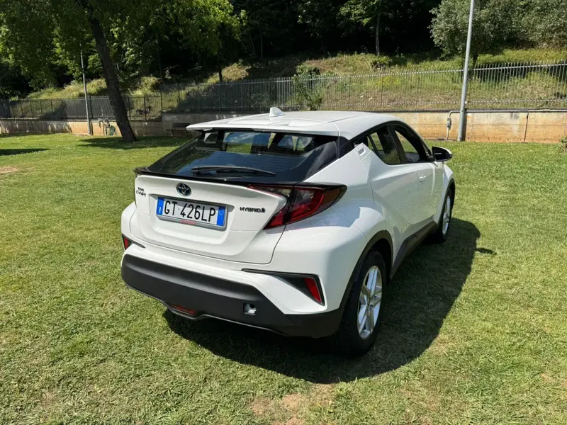 Toyota Toyota C-HR usata a Salerno (9)