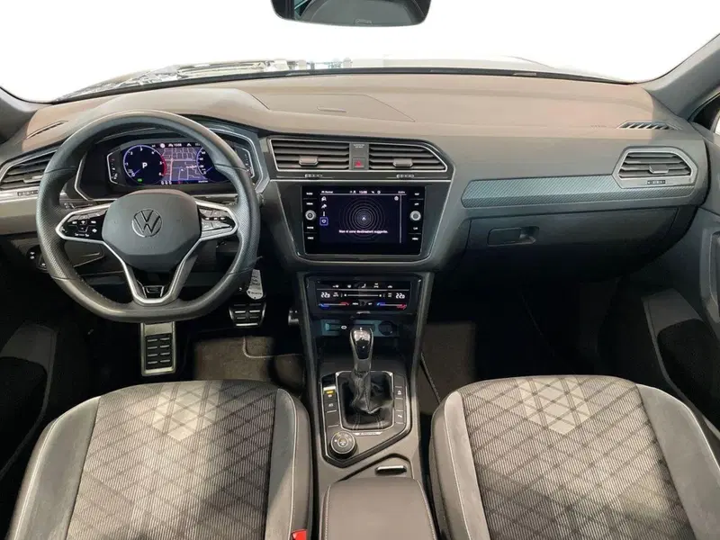 Volkswagen Tiguan usata a Prato (11)
