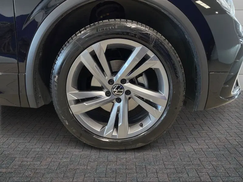 Volkswagen Tiguan usata a Prato (6)