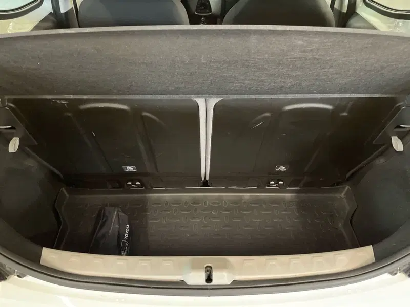 Toyota Aygo usata a Prato (8)