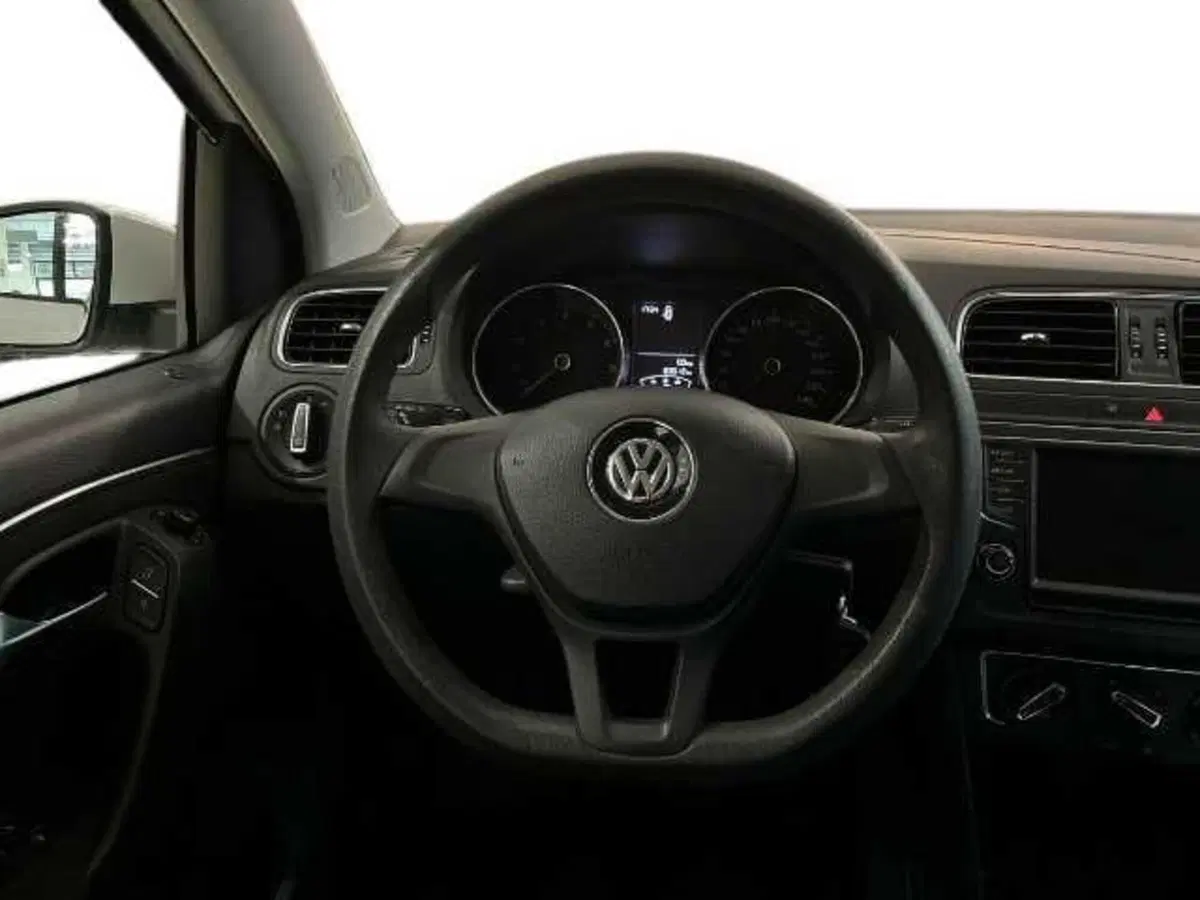 Volkswagen Polo usata a Prato (10)
