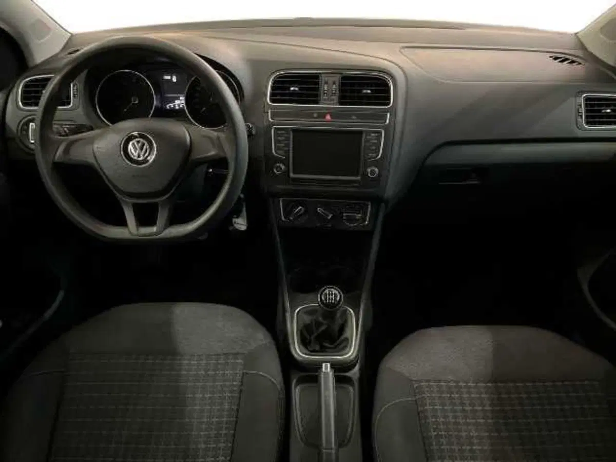 Volkswagen Polo usata a Prato (11)