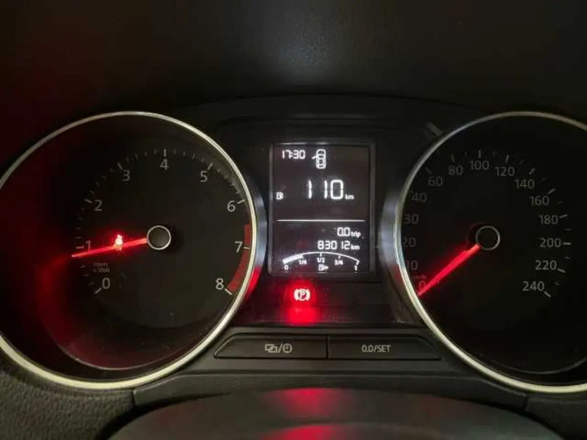 Volkswagen Polo usata a Prato (13)