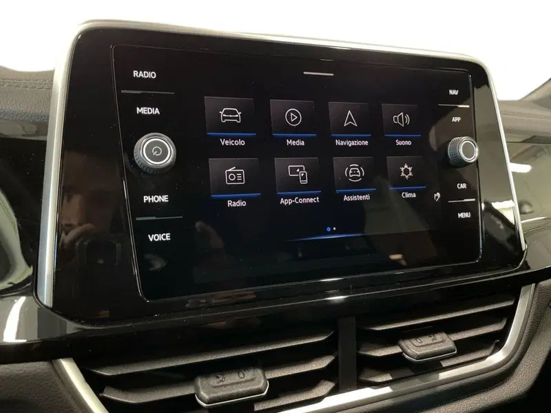Volkswagen T-Roc usata a Prato (14)