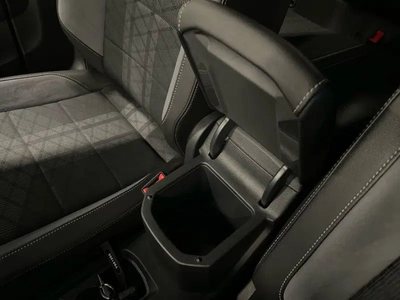 Volkswagen T-Roc usata a Prato (18)