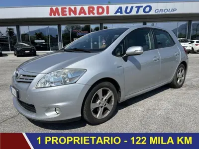 Toyota Auris 1.4 D-4D 5 porte Sol del 2011 usata a Bernezzo