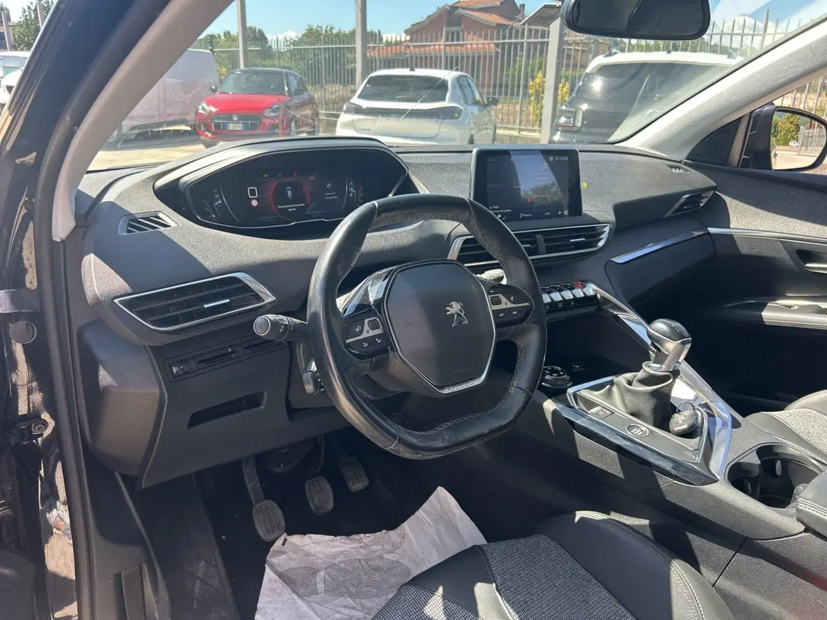Peugeot 3008 usata a Frosinone (14)