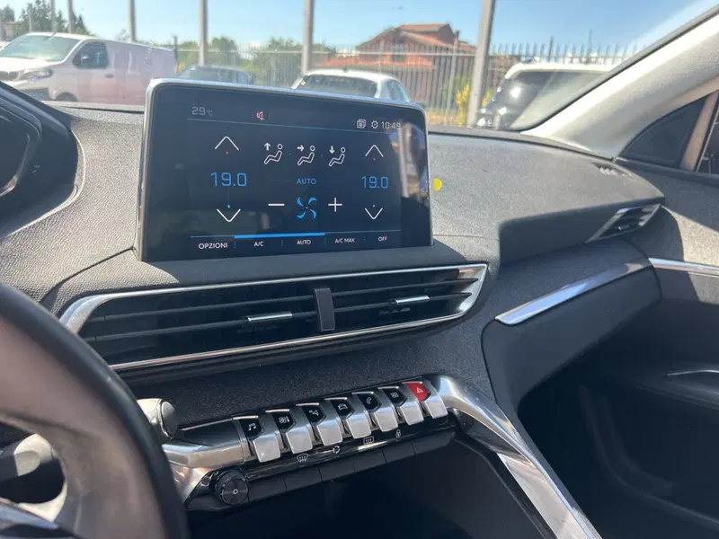 Peugeot 3008 usata a Frosinone (15)