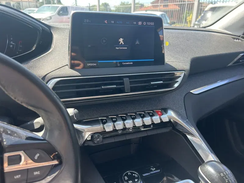 Peugeot 3008 usata a Frosinone (17)