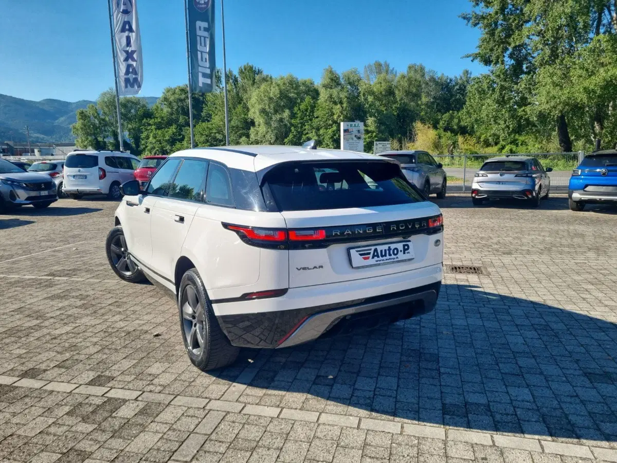Land Rover Range Rover Velar usata a Lucca (4)