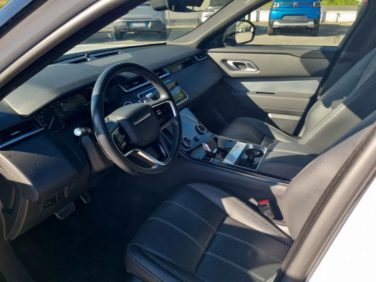 Land Rover Range Rover Velar usata a Lucca (6)