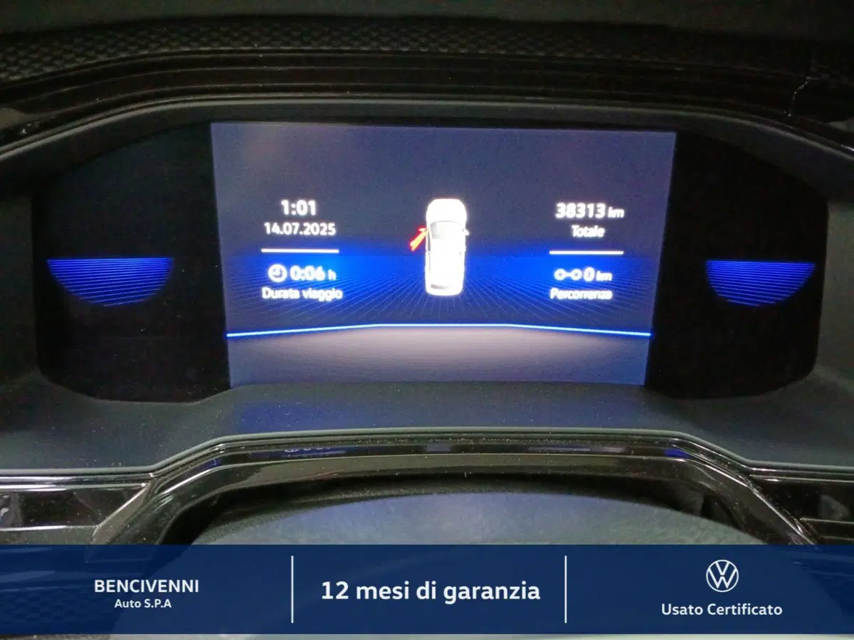 Volkswagen Taigo usata a Catanzaro (17)