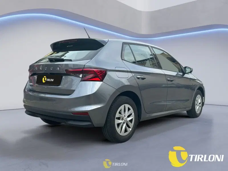 Skoda Fabia usata a Milano (4)