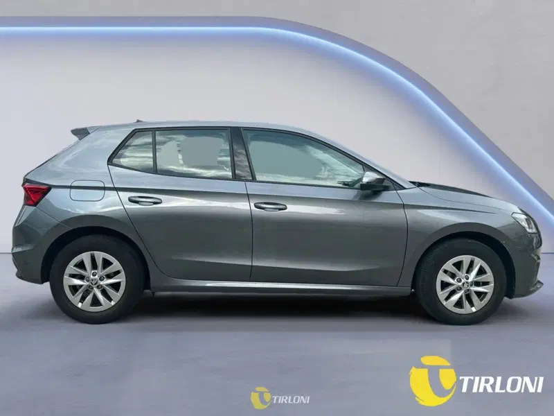 Skoda Fabia usata a Milano (8)