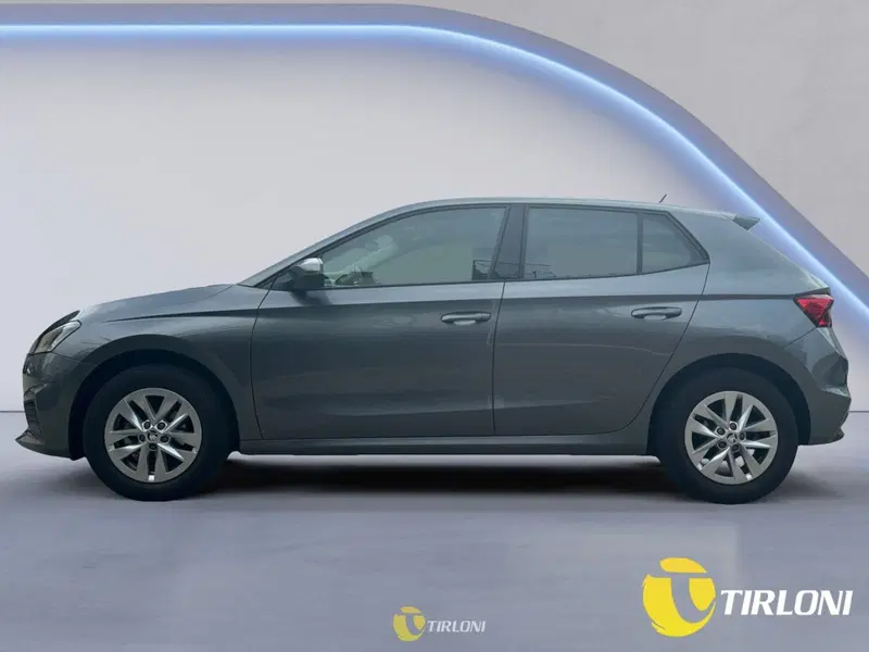 Skoda Fabia usata a Milano (9)
