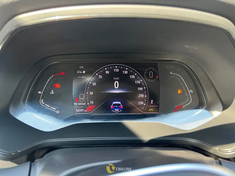 Renault Captur usata a Milano (5)