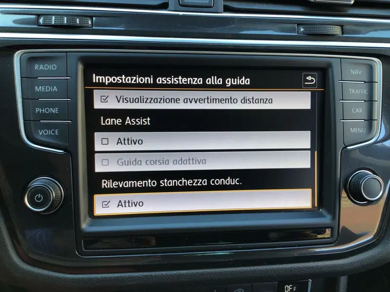 Volkswagen Tiguan usata a Genova (20)