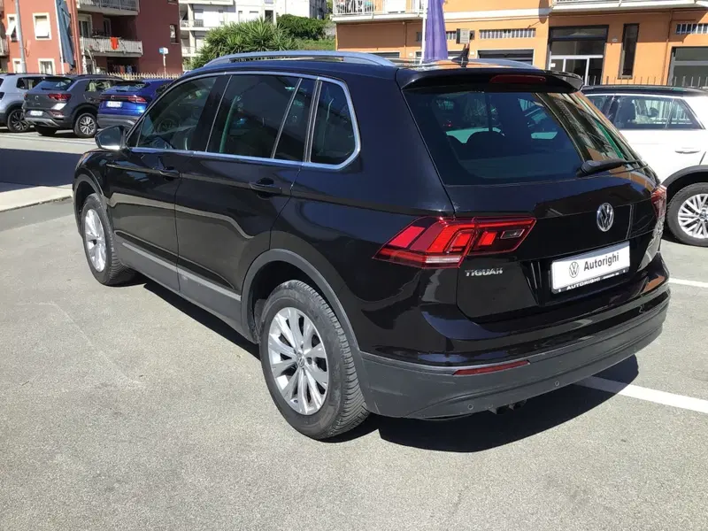 Volkswagen Tiguan usata a Genova (7)