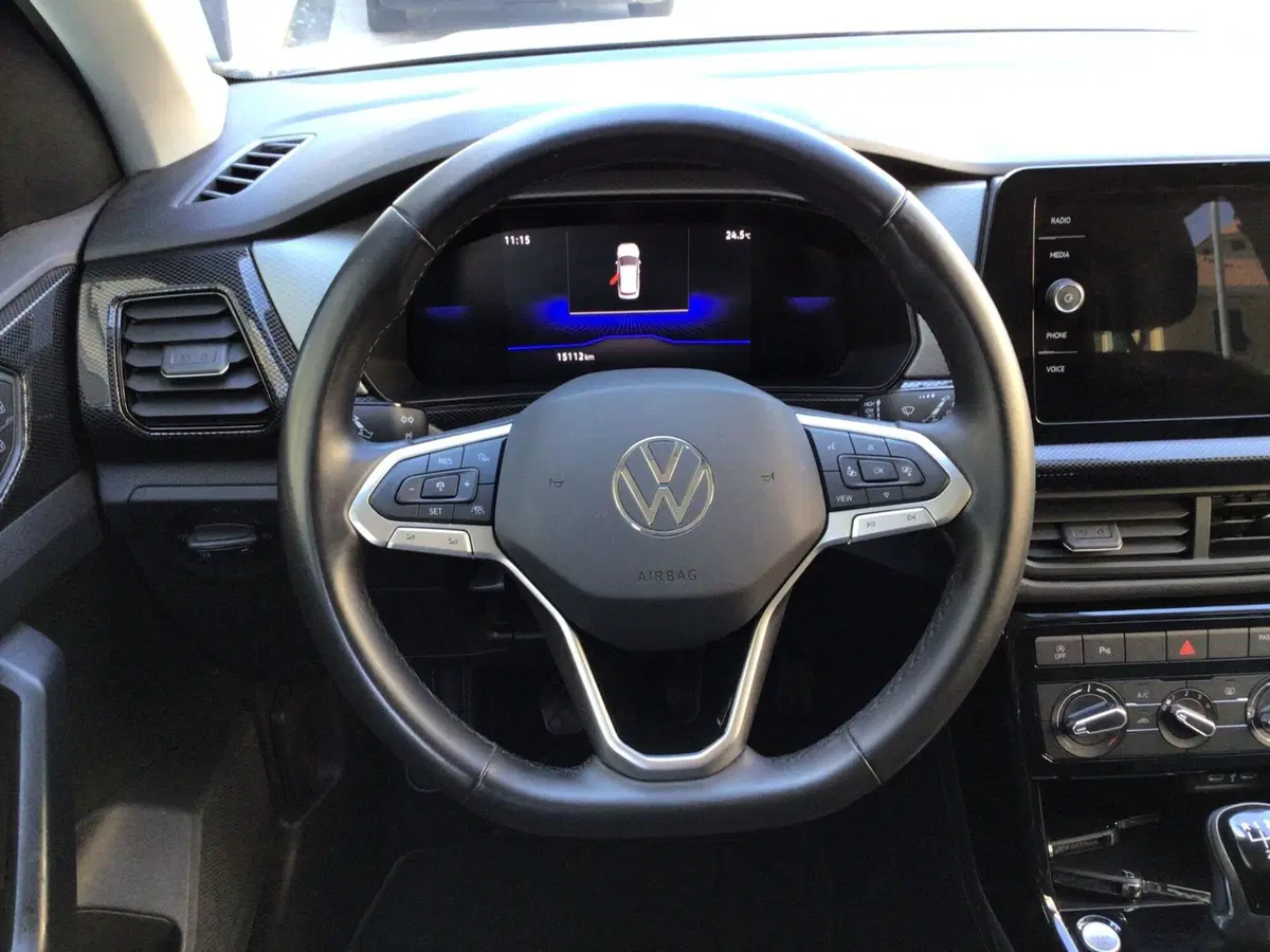 Volkswagen T-Cross usata a Genova (11)