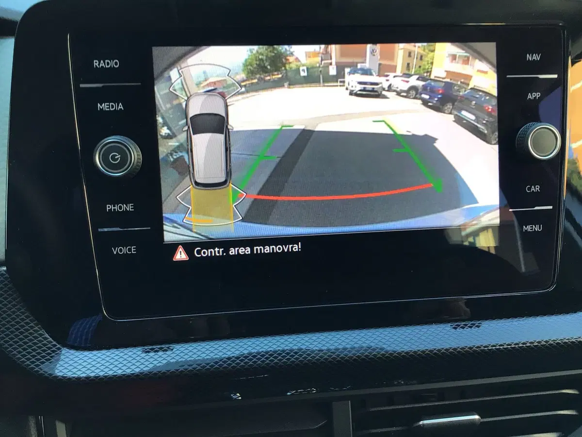 Volkswagen T-Cross usata a Genova (19)