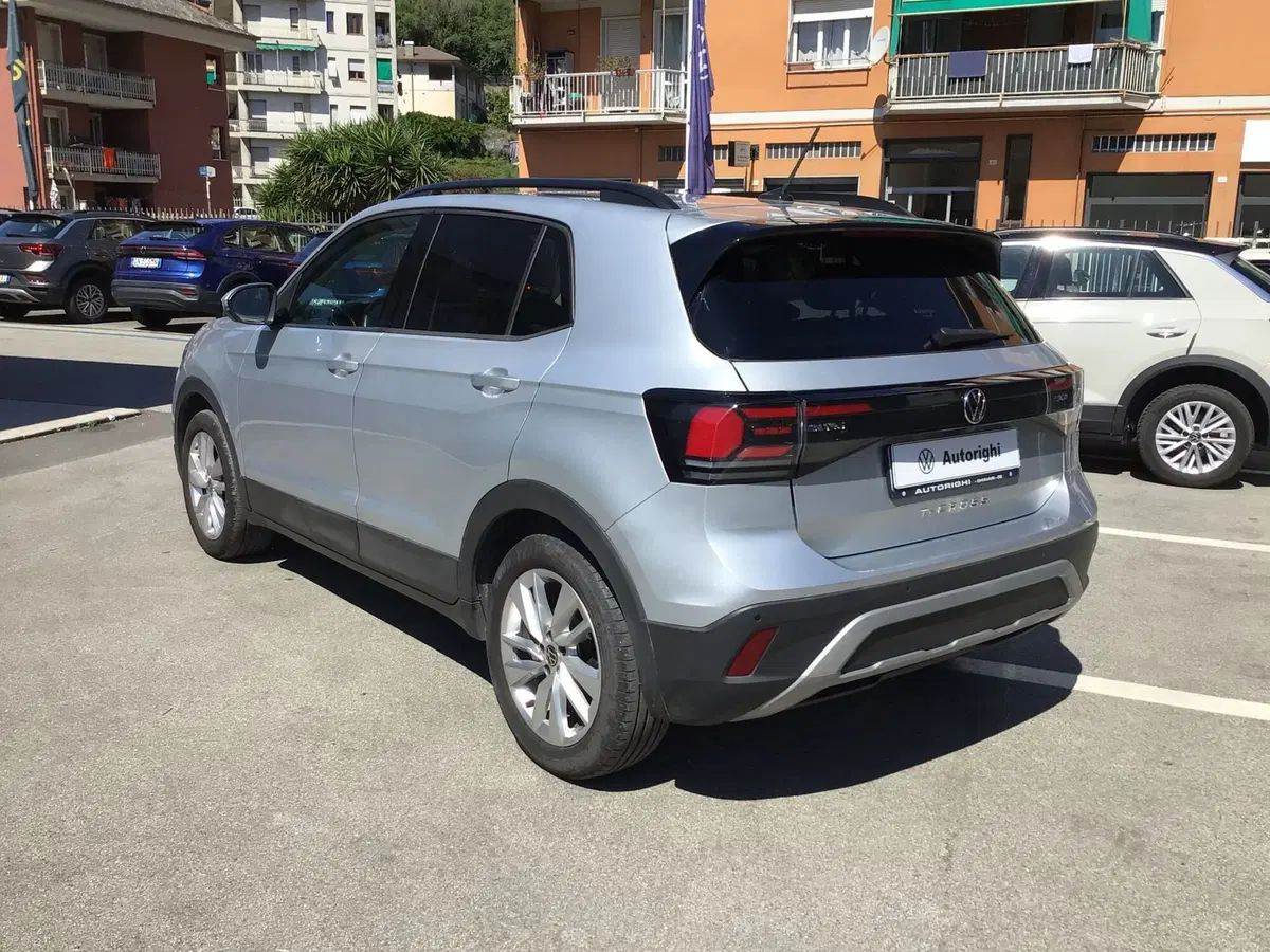 Volkswagen T-Cross usata a Genova (7)