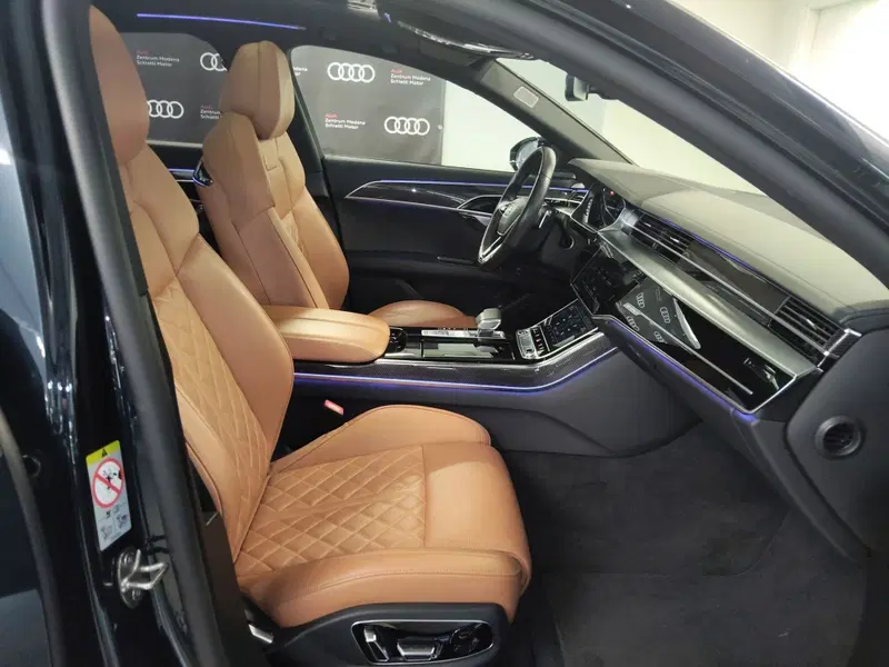 Audi A8 usata a Modena (18)