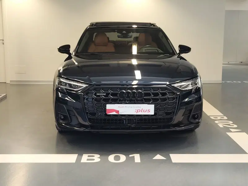 Audi A8 usata a Modena (2)