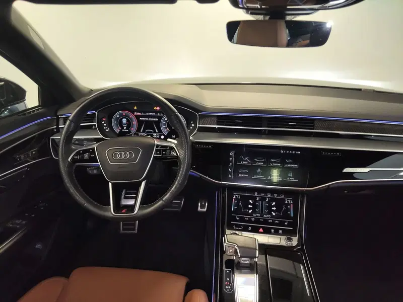 Audi A8 usata a Modena (7)
