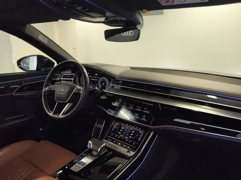 Audi A8 usata a Modena (8)
