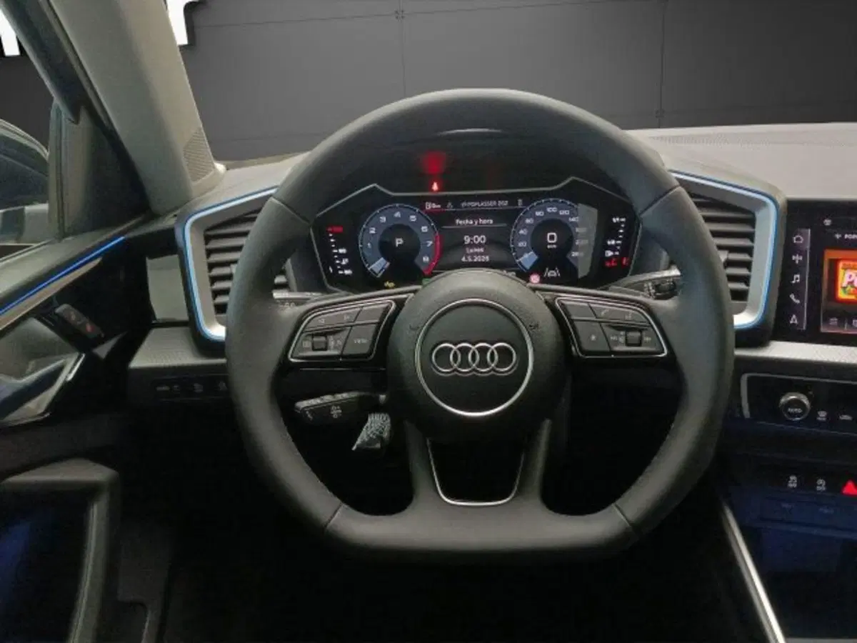 Audi A1 Sportback nuova a Novara (11)