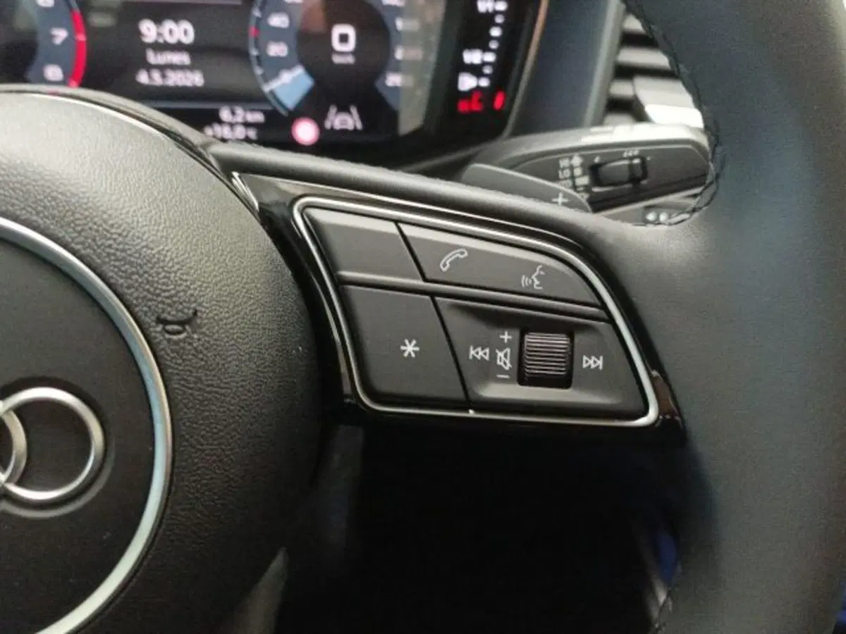 Audi A1 Sportback nuova a Novara (12)
