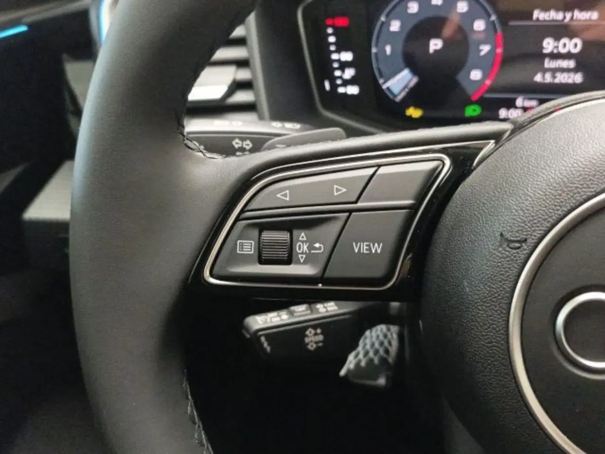 Audi A1 Sportback nuova a Novara (9)