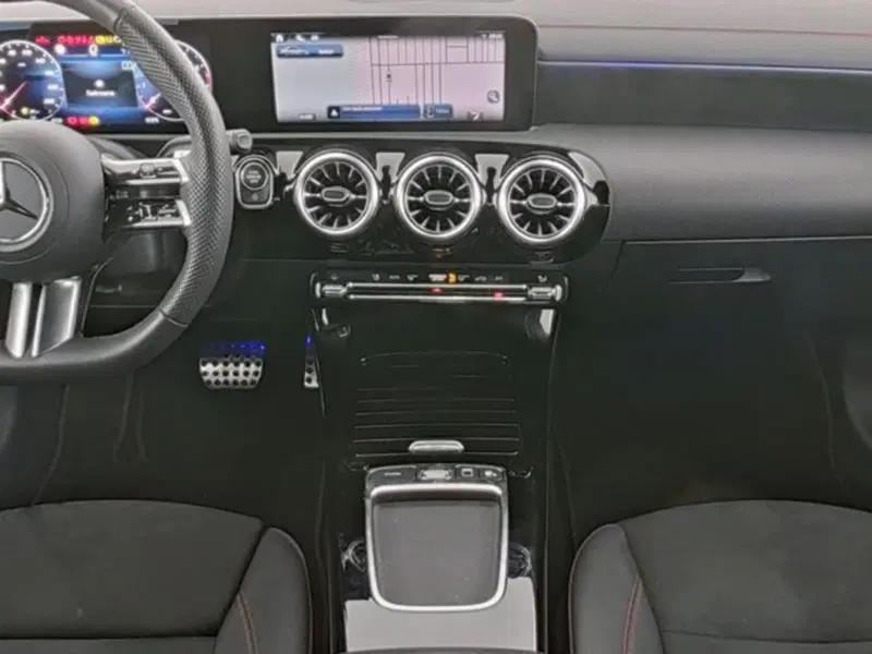 Mercedes-Benz CLA usata a Novara (7)