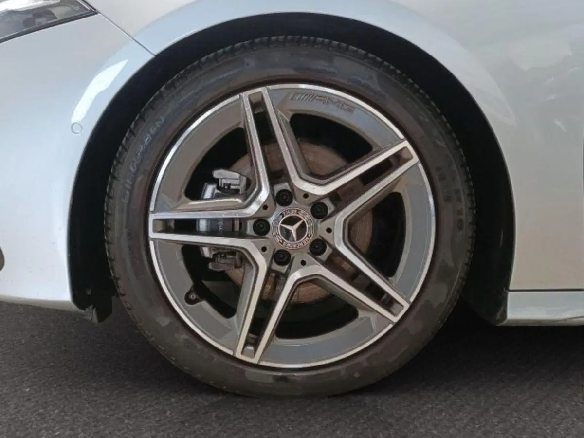 Mercedes-Benz Classe A Sedan usata a Novara (7)