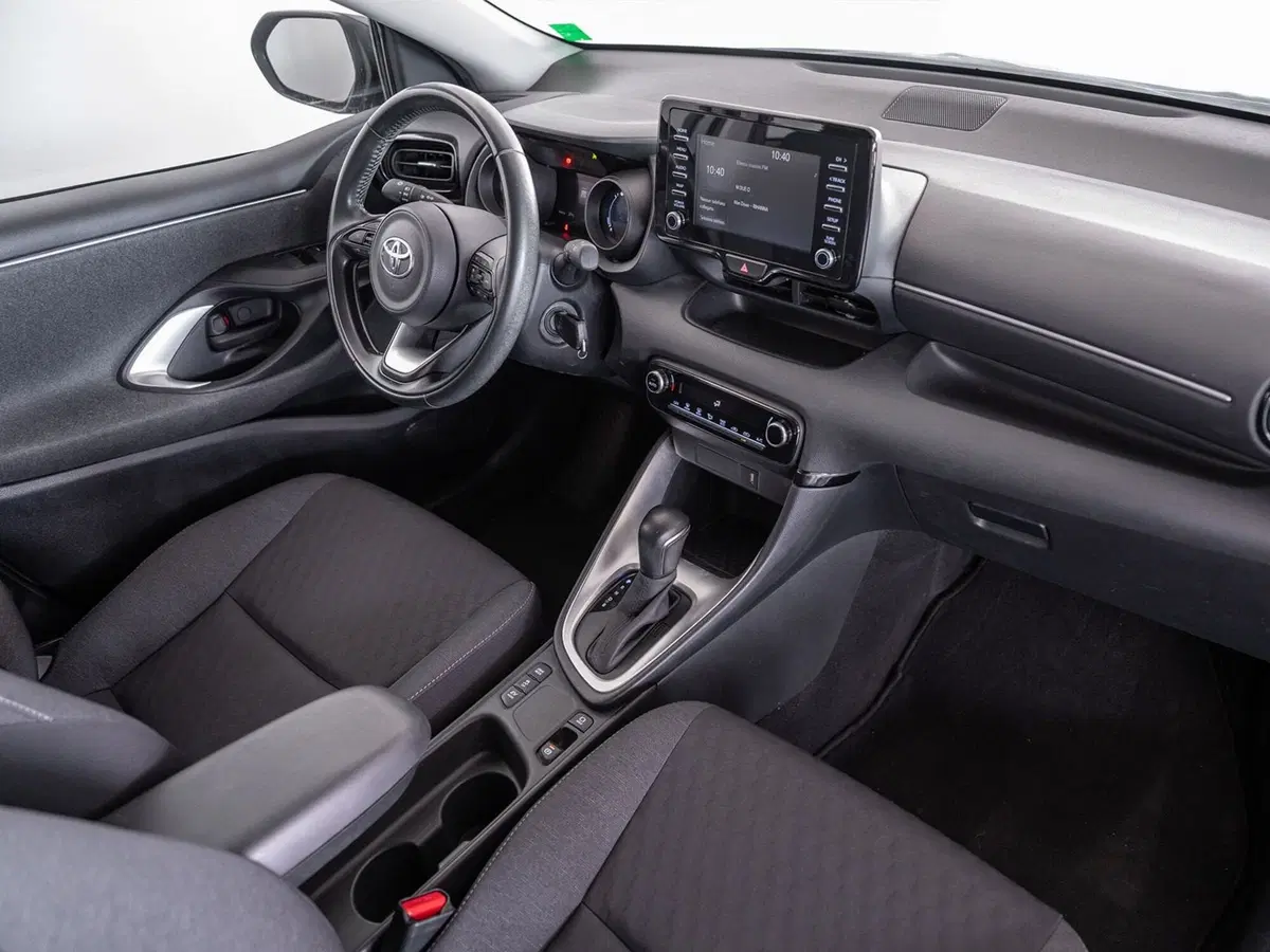 Toyota Yaris usata a Foggia (6)