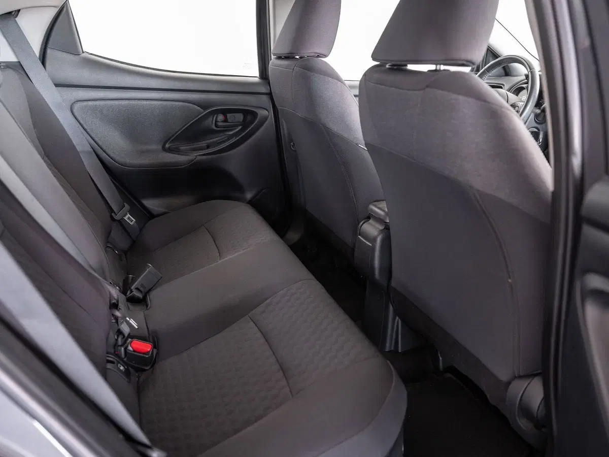 Toyota Yaris usata a Foggia (8)