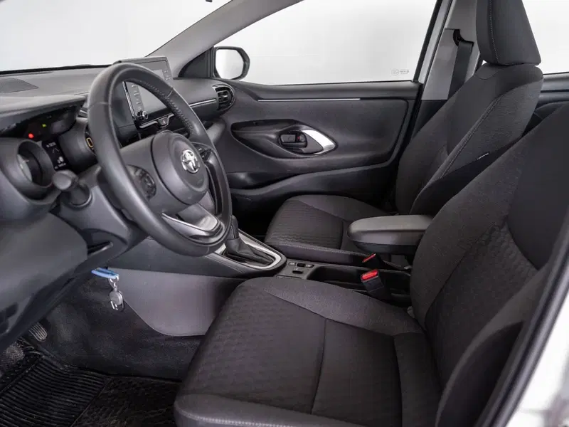 Toyota Yaris usata a Foggia (12)