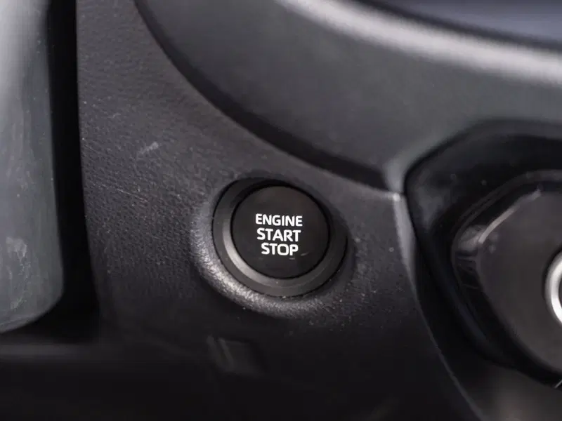 Toyota Aygo X usata a Foggia (20)