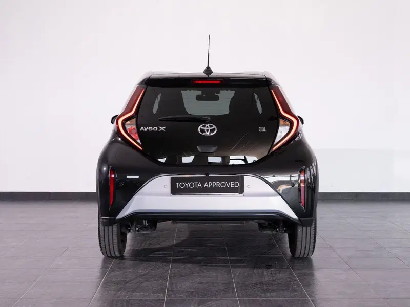 Toyota Aygo X usata a Foggia (4)