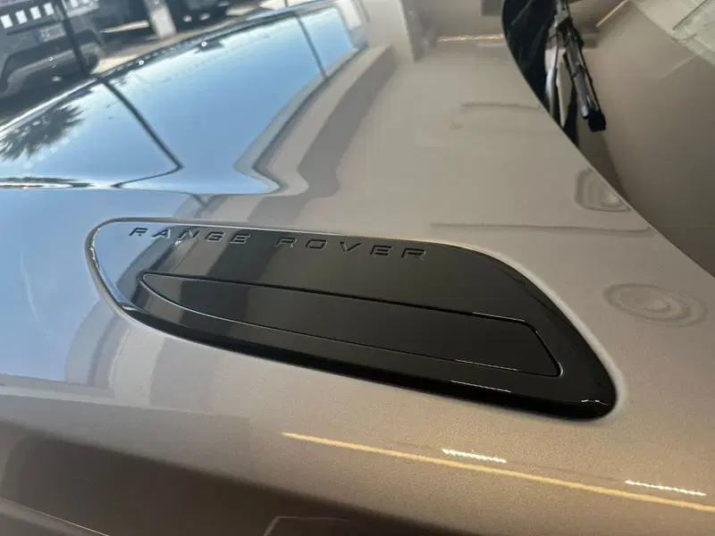 Land Rover Range Rover Velar usata a Ascoli Piceno (9)